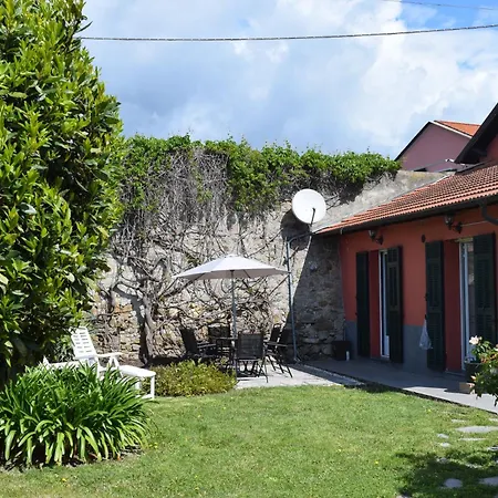 アパート Casa A Diano Con Giardino