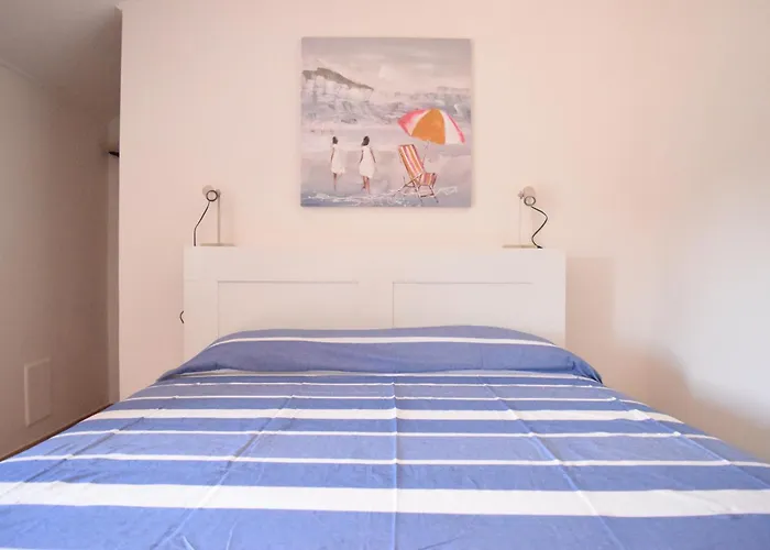 アパート Casa A Diano Con Giardino *